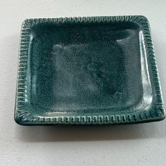 Art Studio Pottery Trinket Dish Tray Jewelry Table Dish Green Glazed Speckled - Picture 2 of 9